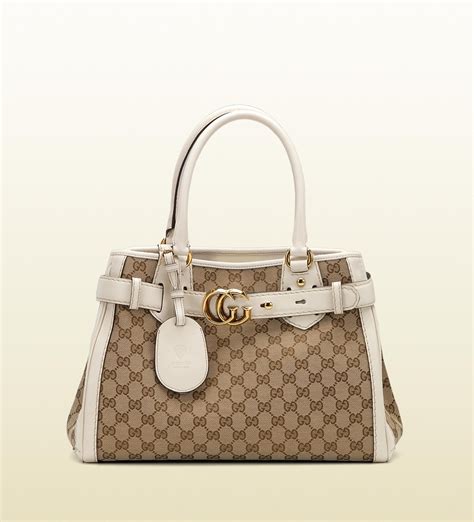 outlet gucci salerno|gucci handbags outlet.